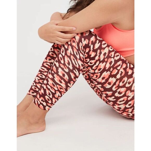 NWT Offline by Aerie Women's Goals High-Waisted 7/8 Leggings Size M Leopard - Picture 5 of 12